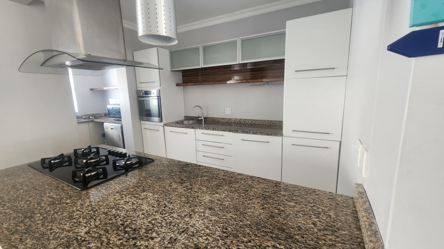 4 Bedroom Property for Sale in Westcliff Western Cape